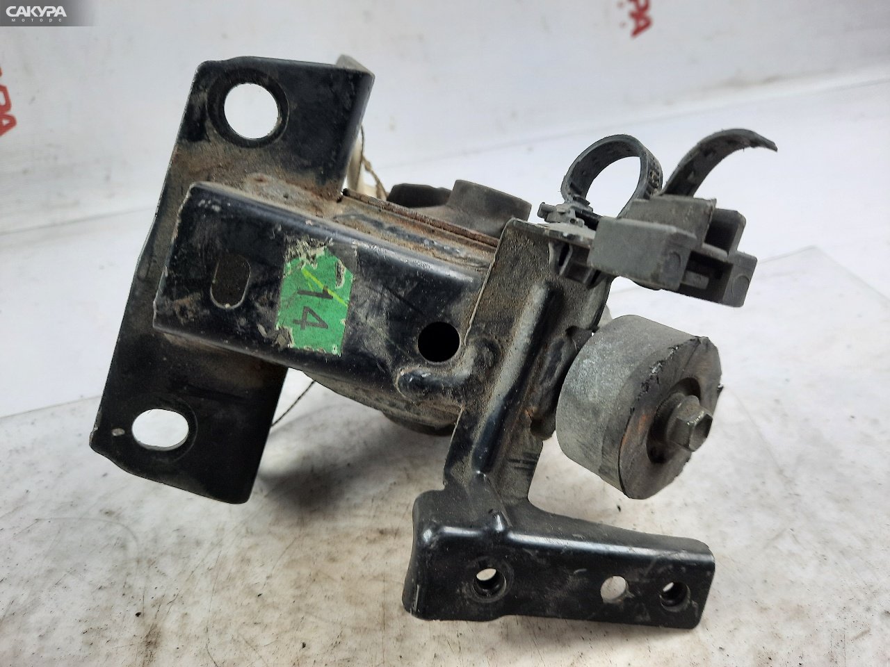 Подушка двигателя левая Toyota Allion AZT240 1AZ-FSE: купить в Сакура Красноярск.