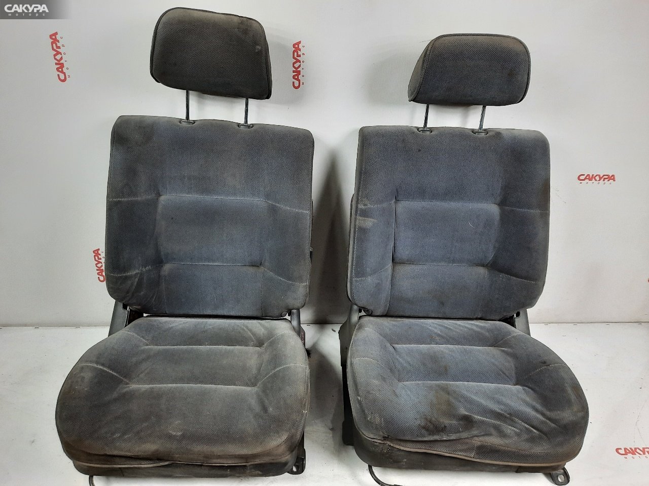 Сиденья Toyota Corona ST170: купить в Сакура Красноярск.