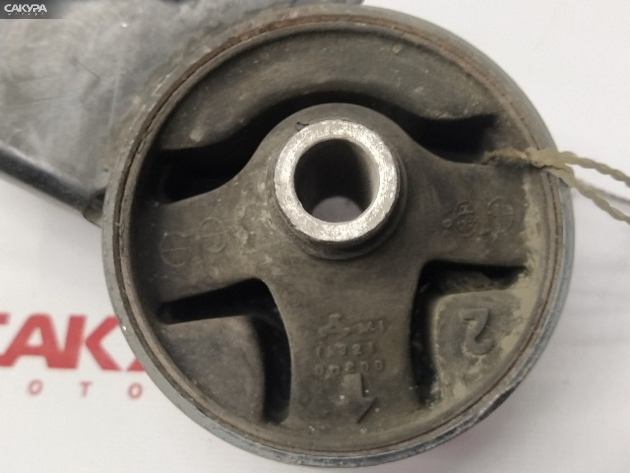 Подушка двигателя задняя Nissan Serena KVC23 CD20-T: купить в Сакура Красноярск.