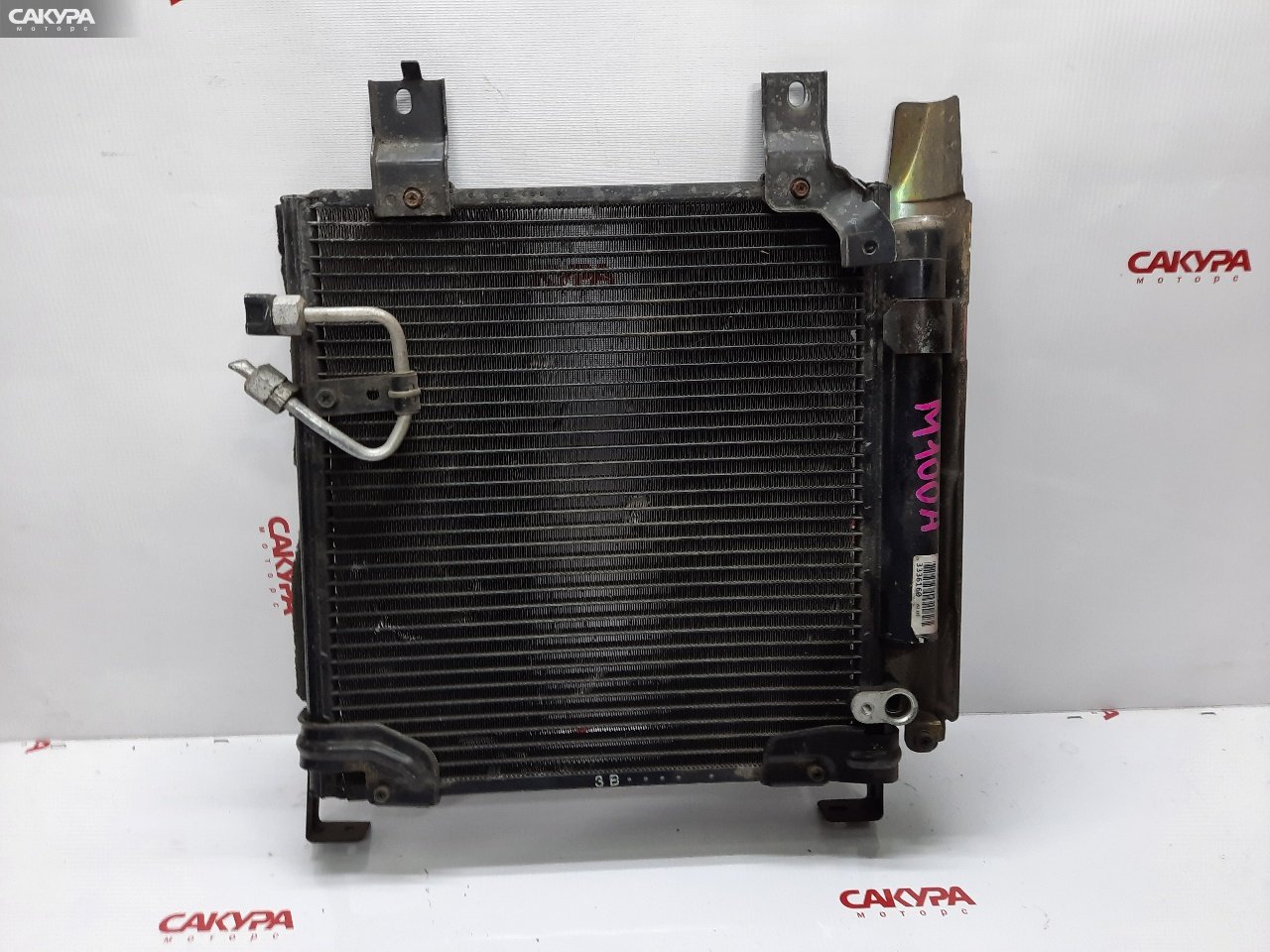 Радиатор кондиционера Toyota Duet M100A EJ-DE: купить в Сакура Красноярск.