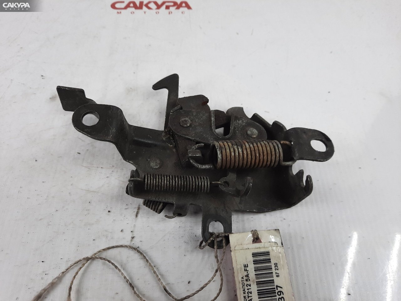 Замок капота Toyota Carina AT212 5A-FE: купить в Сакура Красноярск.