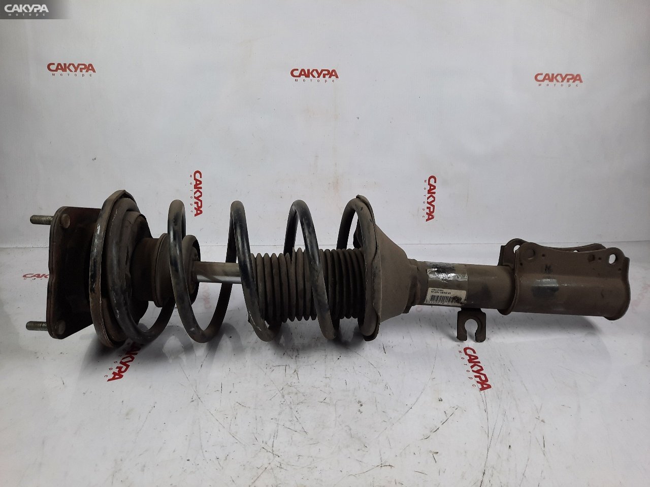 Стойка подвески передняя правая Mazda MPV LW5W GY: купить в Сакура Красноярск.