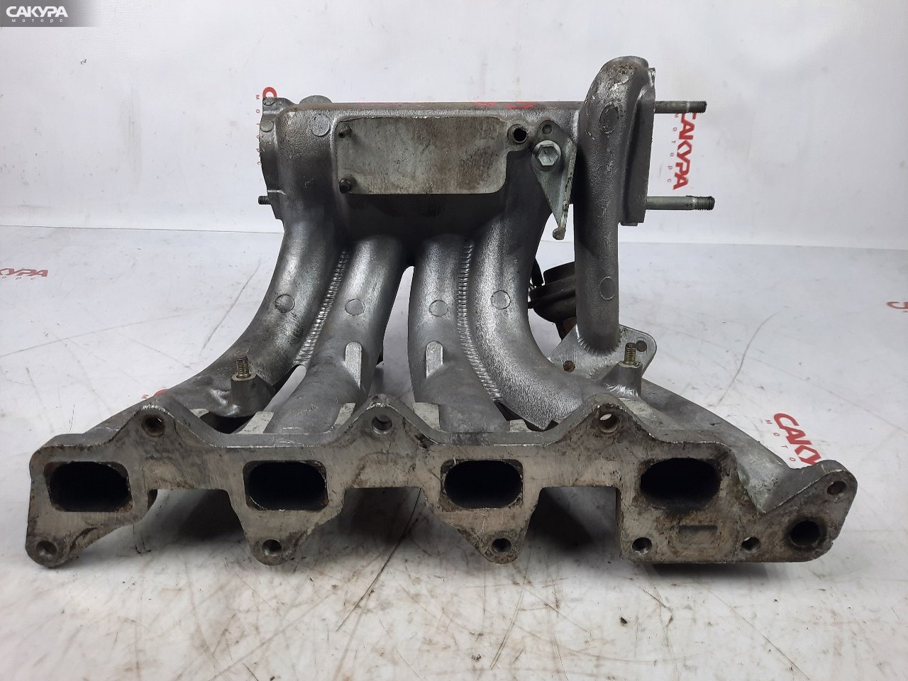 Коллектор впускной Toyota Corolla Levin AE91 5A-FE: купить в Сакура Красноярск.