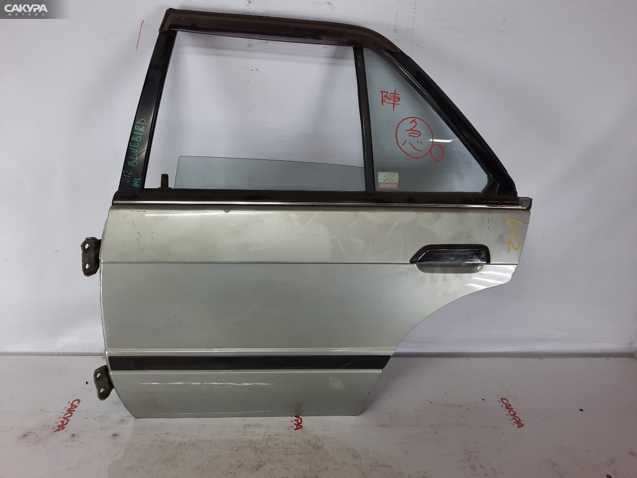 Дверь боковая задняя левая Nissan Bluebird U12 CA16S: купить в Сакура Красноярск.
