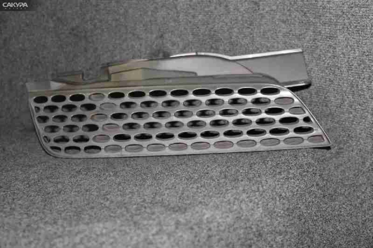 Решетка радиатора Nissan March AK12 CR12DE: купить в Сакура Красноярск.