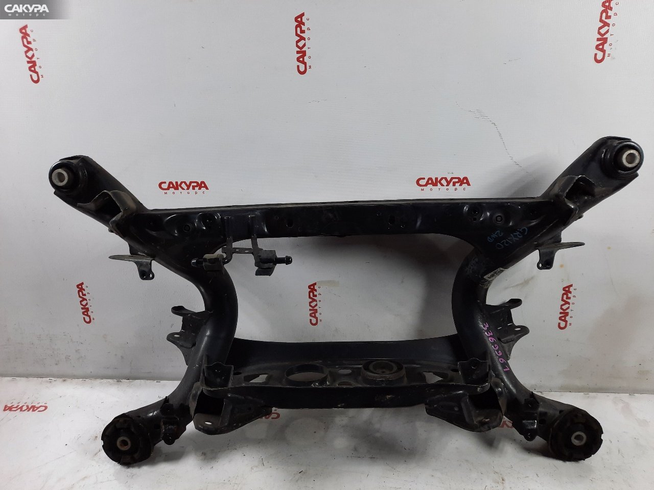 Балка поперечная задняя Toyota Mark X GRX120 4GR-FSE: купить в Сакура  Красноярск.