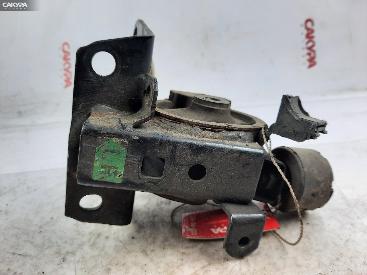 Подушка двигателя левая Toyota Corolla NZE121 1NZ-FE: купить в Сакура Красноярск.