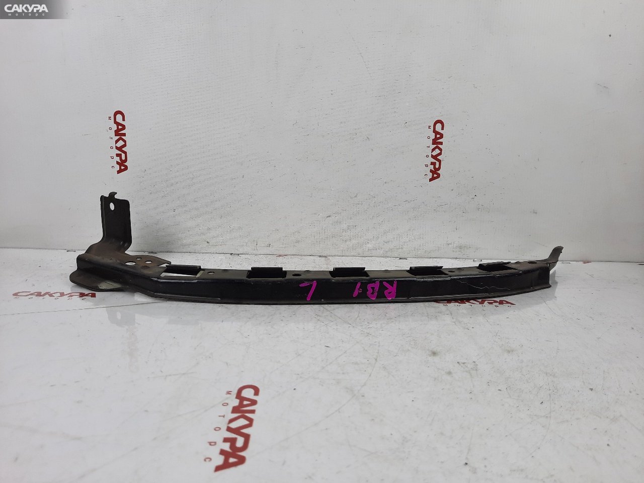 Планка под фару передняя левая Honda Odyssey RB1 K24A: купить в Сакура Красноярск.