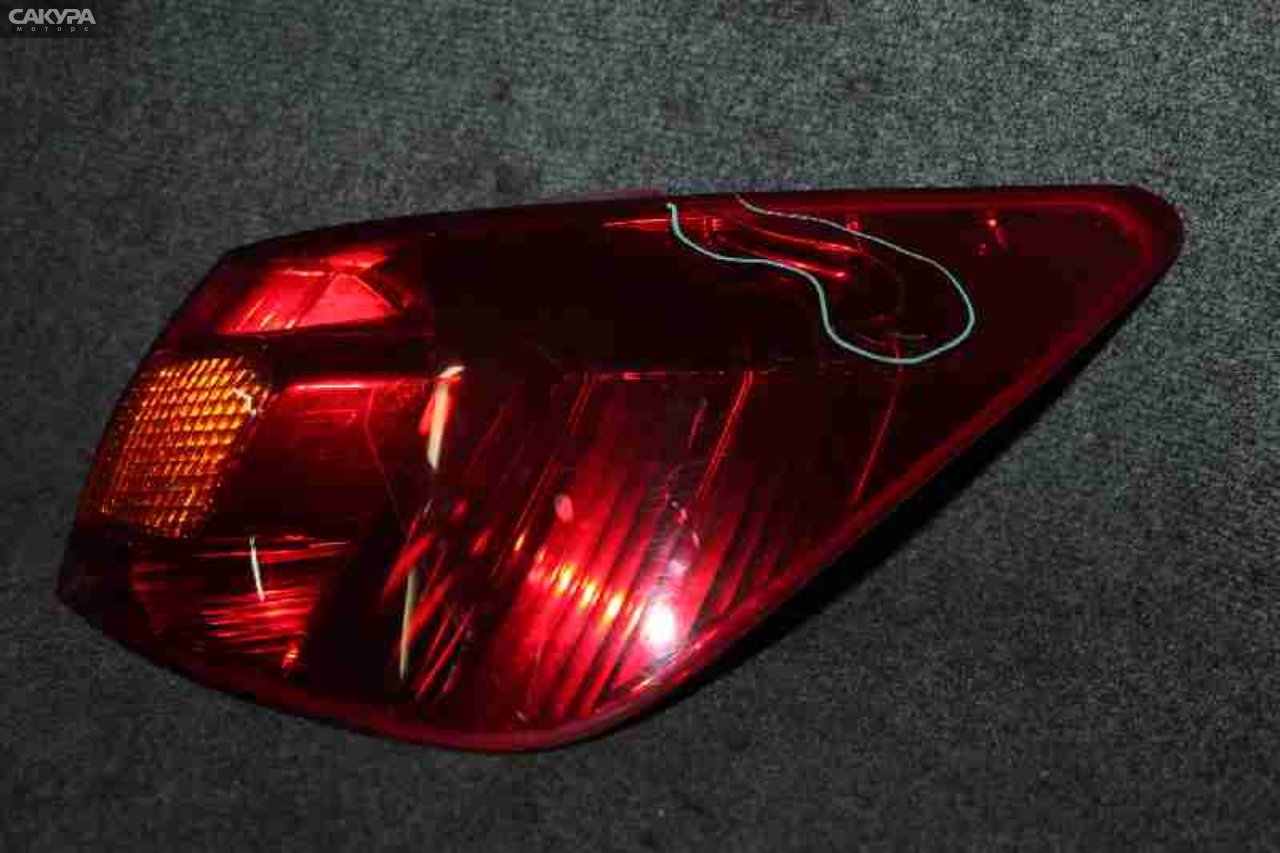Фонарь стоп-сигнала правый Toyota Caldina AZT241W 1AZ-FSE 21-57: купить в Сакура Красноярск.