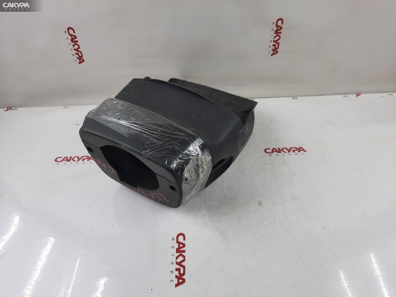 Кожух рулевой колонки Toyota Vitz KSP90 1KR-FE: купить в Сакура Красноярск.