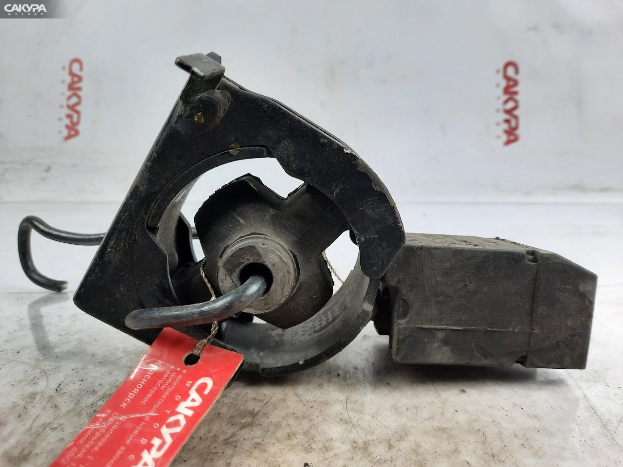 Подушка двигателя передняя Toyota Corolla ZZE124 1ZZ-FE: купить в Сакура Красноярск.