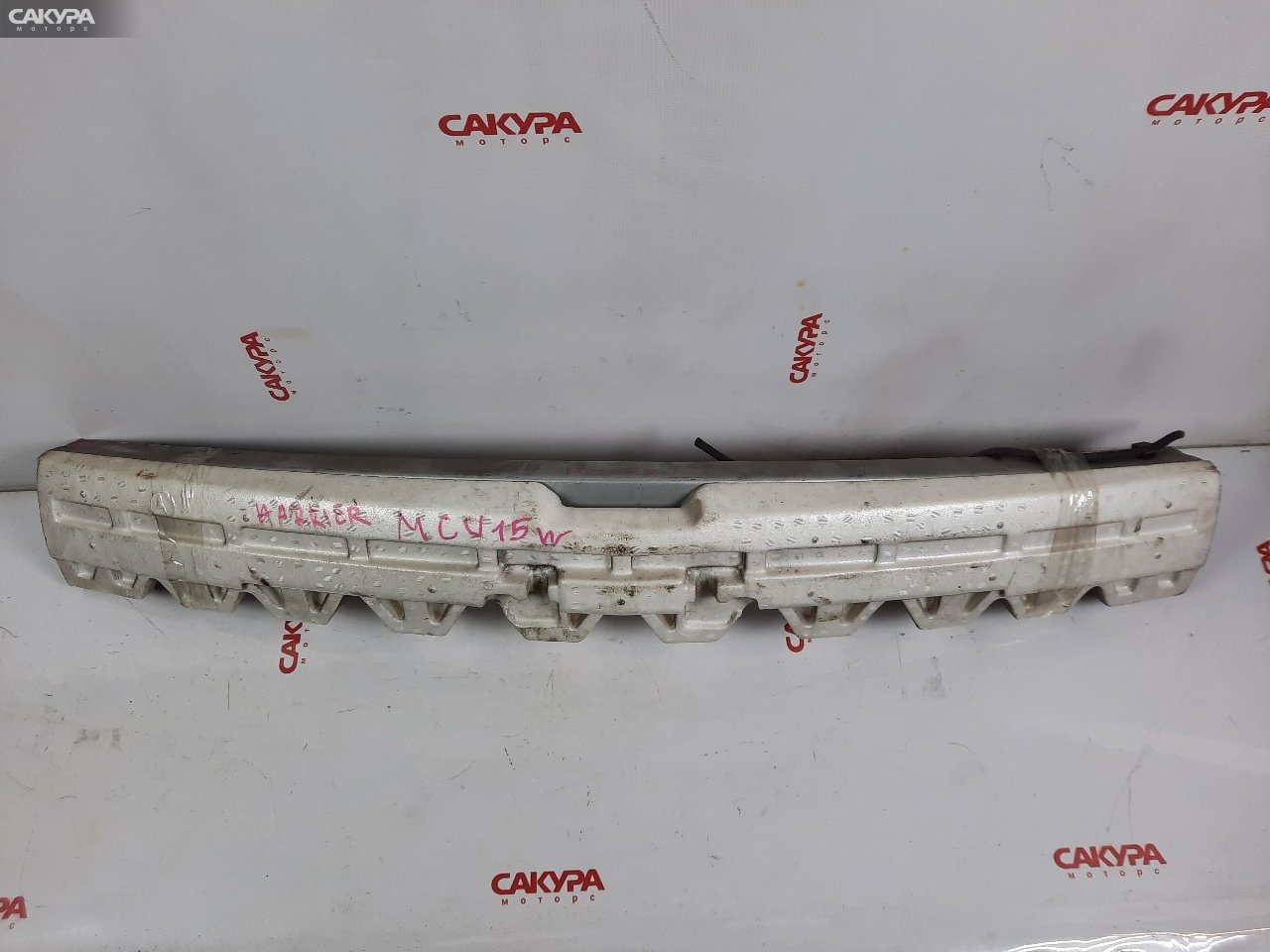 Усилитель бампера передний Toyota Harrier MCU15W 1MZ-FE: купить в Сакура Красноярск.