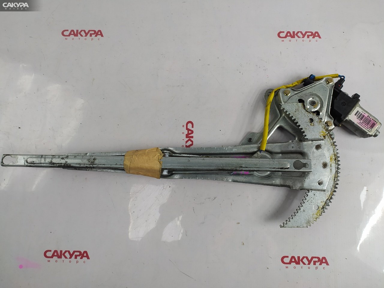 Стеклоподъемник передний левый Honda S-MX RH2 B20B: купить в Сакура Красноярск.