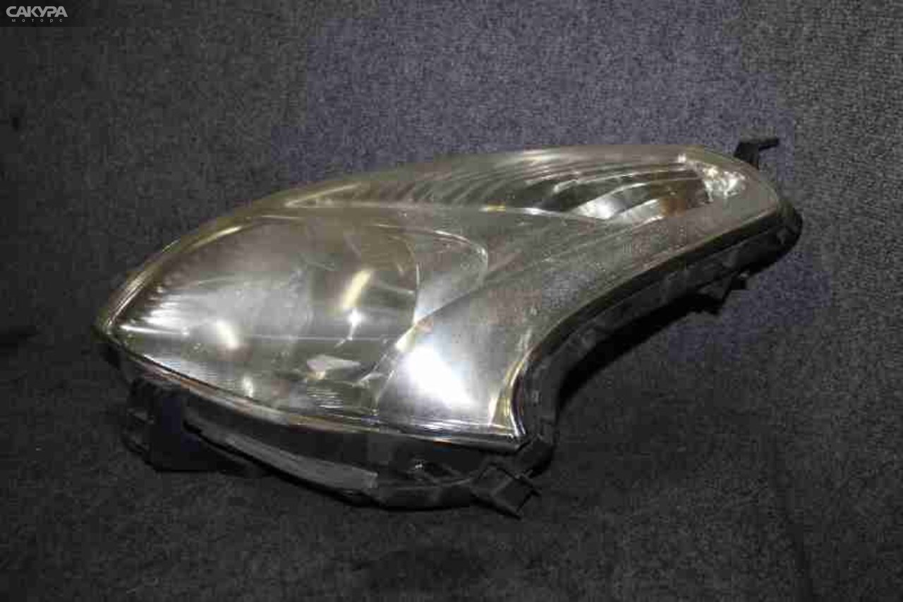 Фара левая Toyota Ractis NCP100 52-156: купить в Сакура Красноярск.