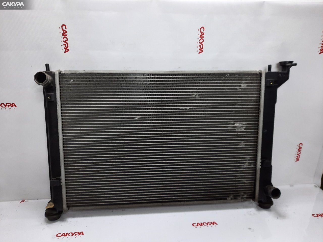 Радиатор двигателя Toyota Wish ZNE10G 1ZZ-FE: купить в Сакура Красноярск.