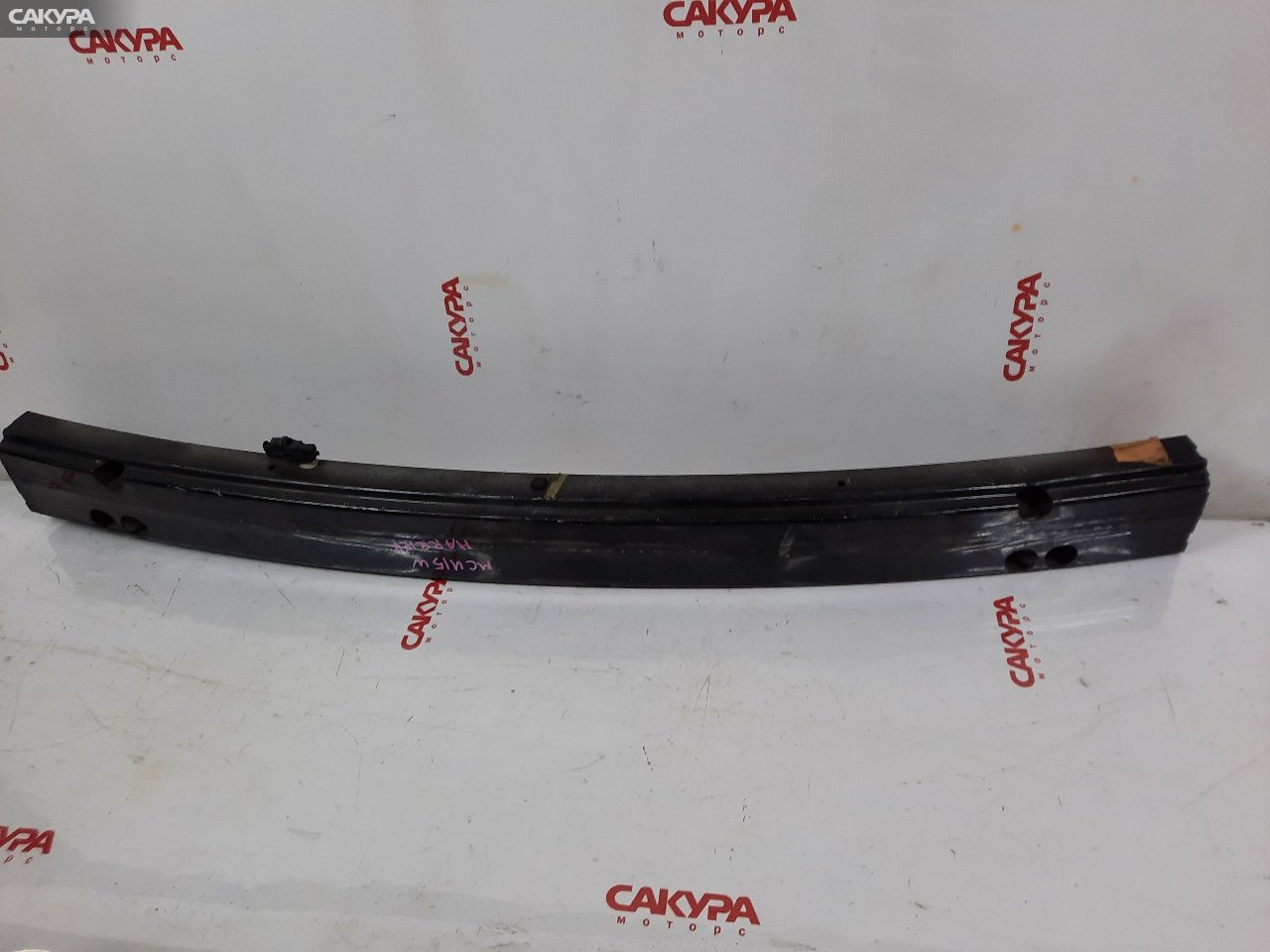 Усилитель бампера передний Toyota Harrier MCU15W 1MZ-FE: купить в Сакура Красноярск.
