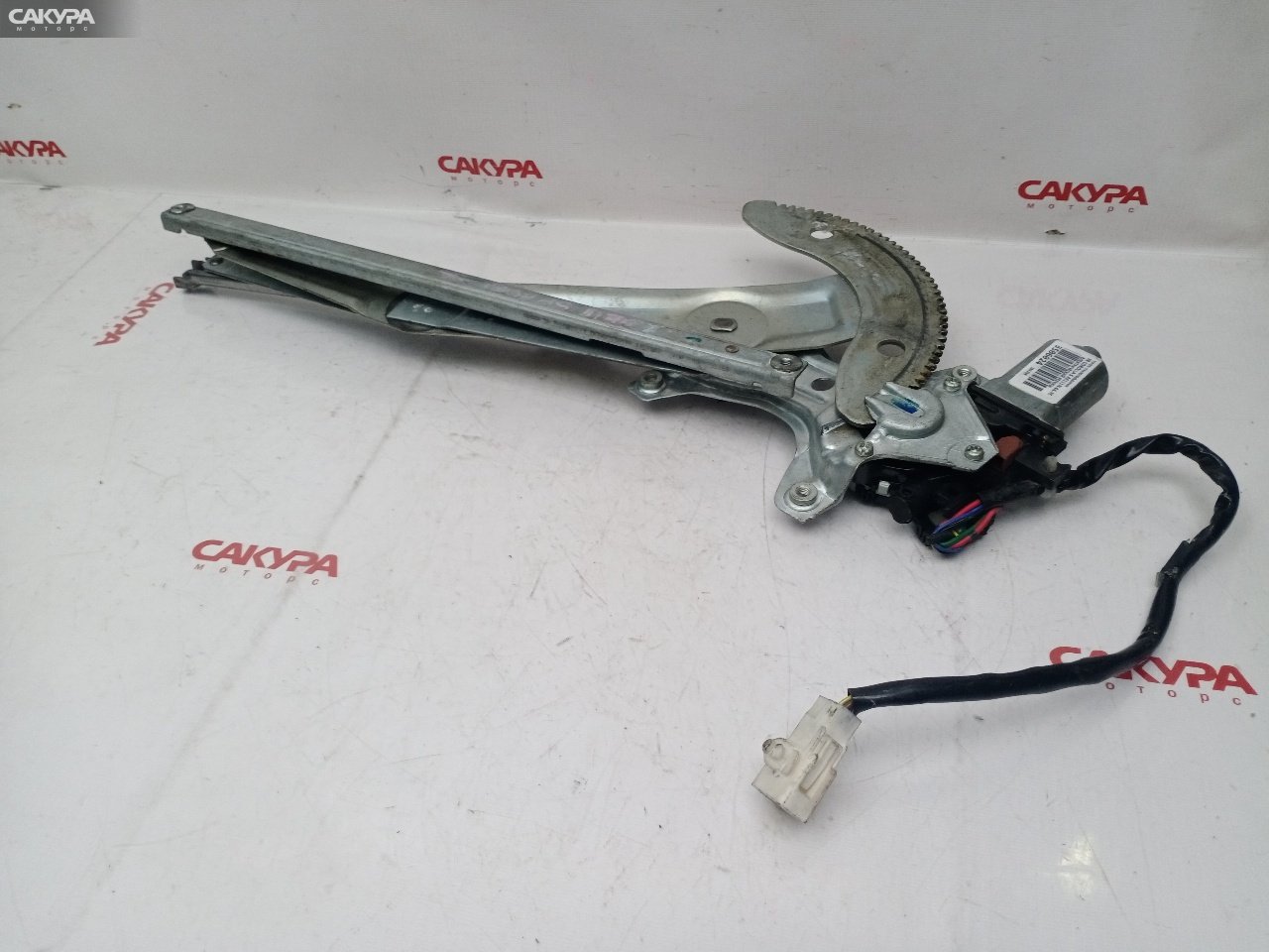 Стеклоподъемник передний правый Toyota Corolla Spacio AE111N 4A-FE: купить в Сакура Красноярск.