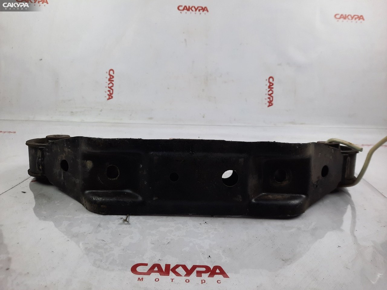 Подушка двигателя Toyota Carina ST215 3S-FE: купить в Сакура Красноярск.