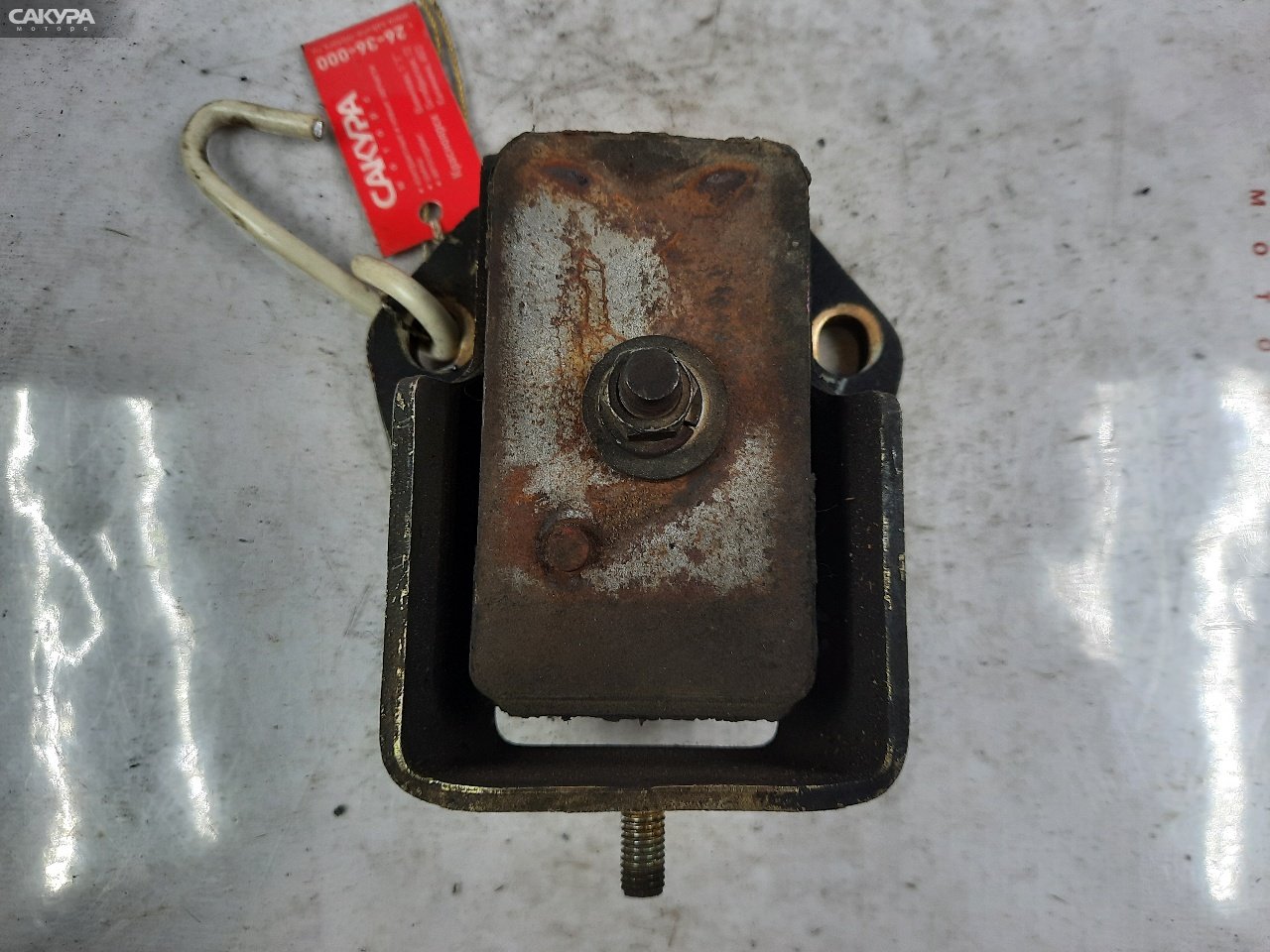 Подушка двигателя правая Mitsubishi Pajero L149GW 4D56-T: купить в Сакура Красноярск.