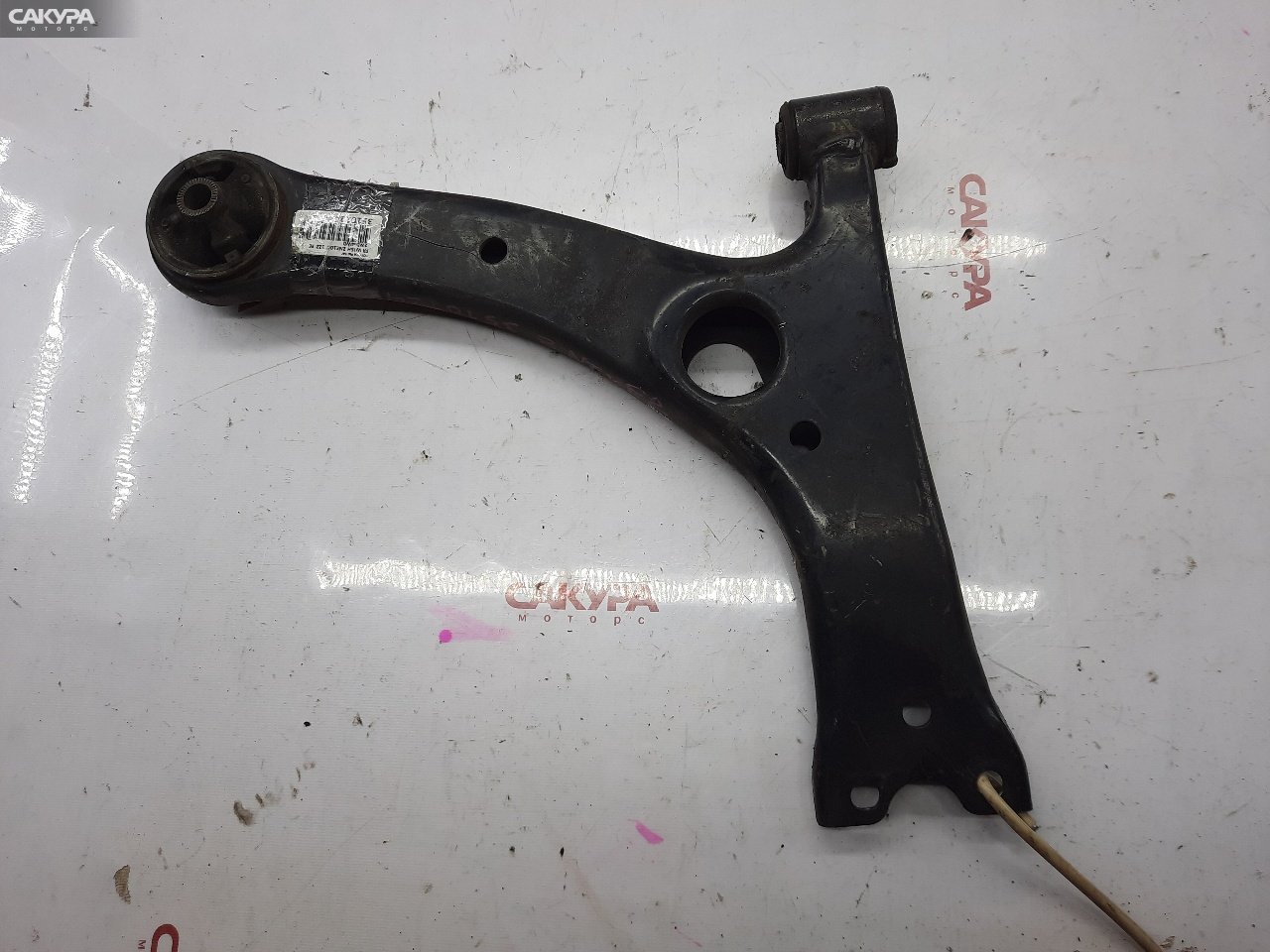 Рычаг подвески передний правый Toyota Wish ZNE10G 1ZZ-FE: купить в Сакура Красноярск.