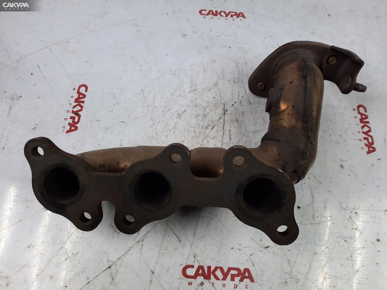 Коллектор выпускной Toyota Harrier MCU15W 1MZ-FE: купить в Сакура Красноярск.
