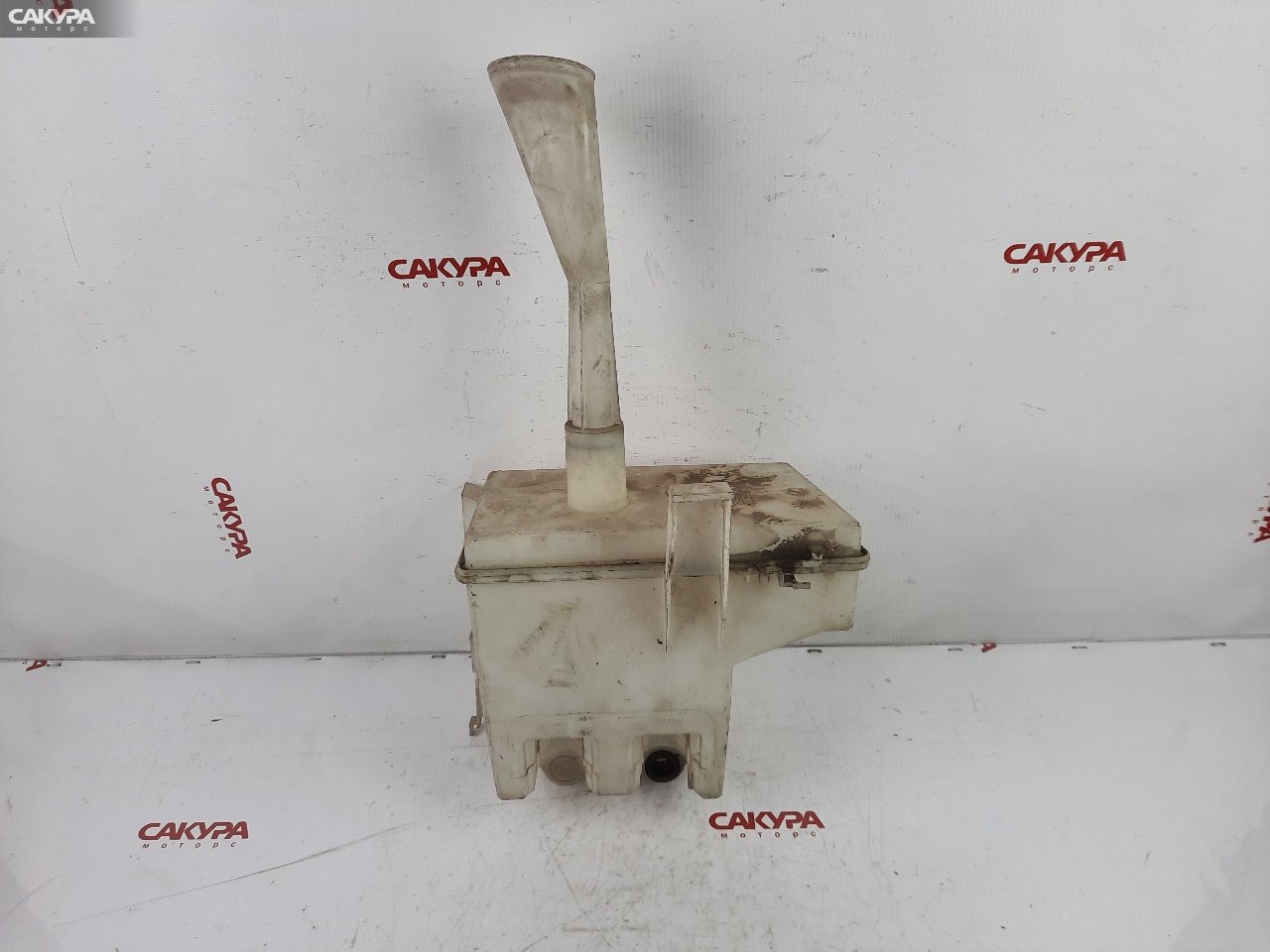 Бачок омывателя Nissan Primera TP12 QR20DE: купить в Сакура Красноярск.