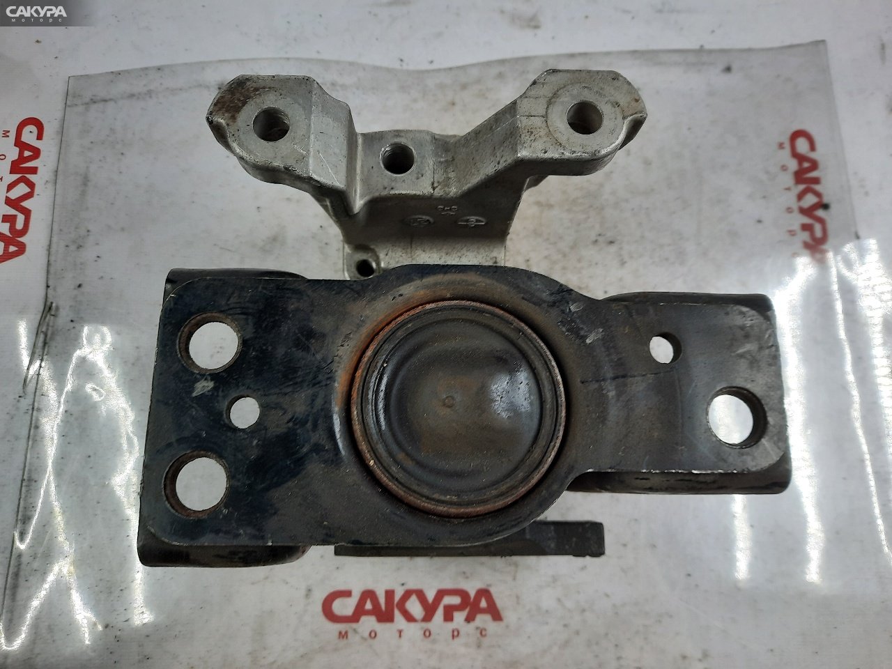 Подушка двигателя правая Nissan March AK12 CR12DE: купить в Сакура Красноярск.