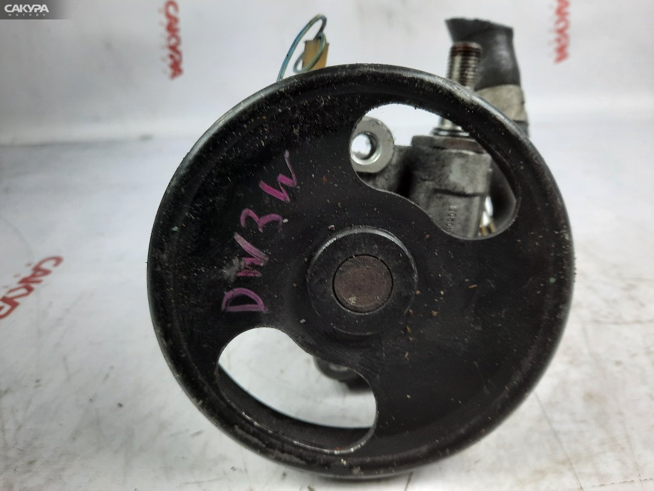 Насос гидроусилителя Mazda Demio DW3W B3E: купить в Сакура Красноярск.