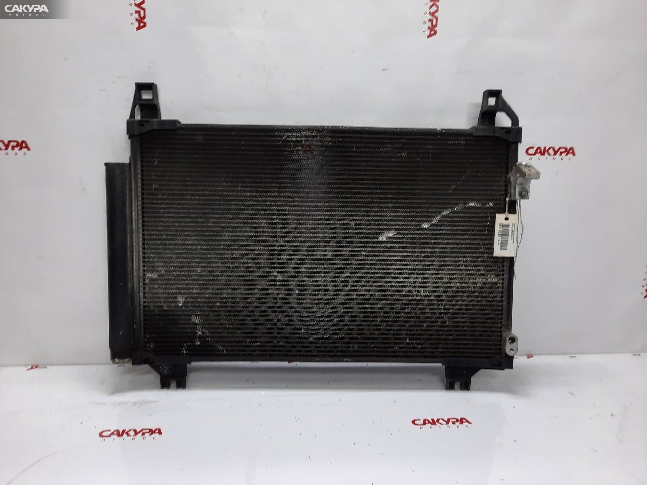 Радиатор кондиционера Toyota Vitz SCP90 2SZ-FE: купить в Сакура Красноярск.