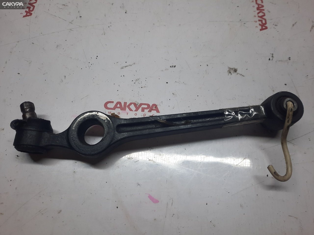 Рычаг подвески передний левый Mazda Demio DW3W B3-ME: купить в Сакура Красноярск.