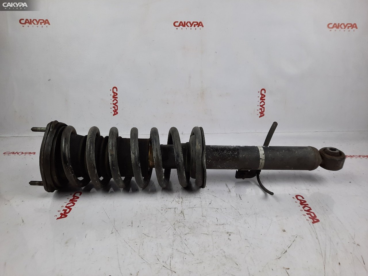Стойка подвески передняя Toyota Crown JZS151 1JZ-GE: купить в Сакура Красноярск.