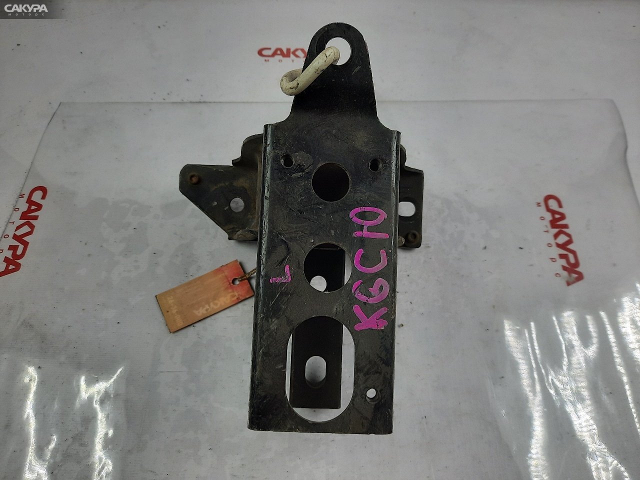 Подушка двигателя левая Toyota Passo KGC10 1KR-FE: купить в Сакура Красноярск.