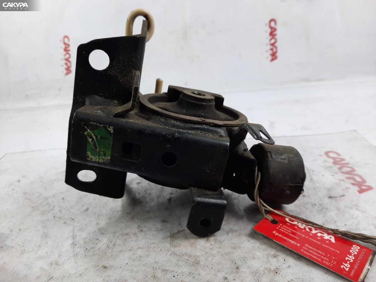Подушка двигателя левая Toyota Corolla Spacio NZE121N 1NZ-FE: купить в Сакура Красноярск.