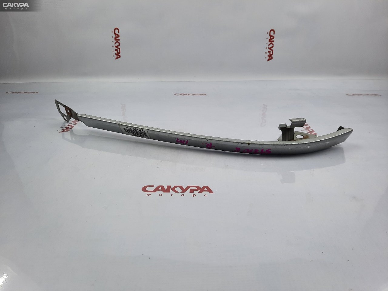 Планка под фару правая Toyota Caldina ST210: купить в Сакура Красноярск.
