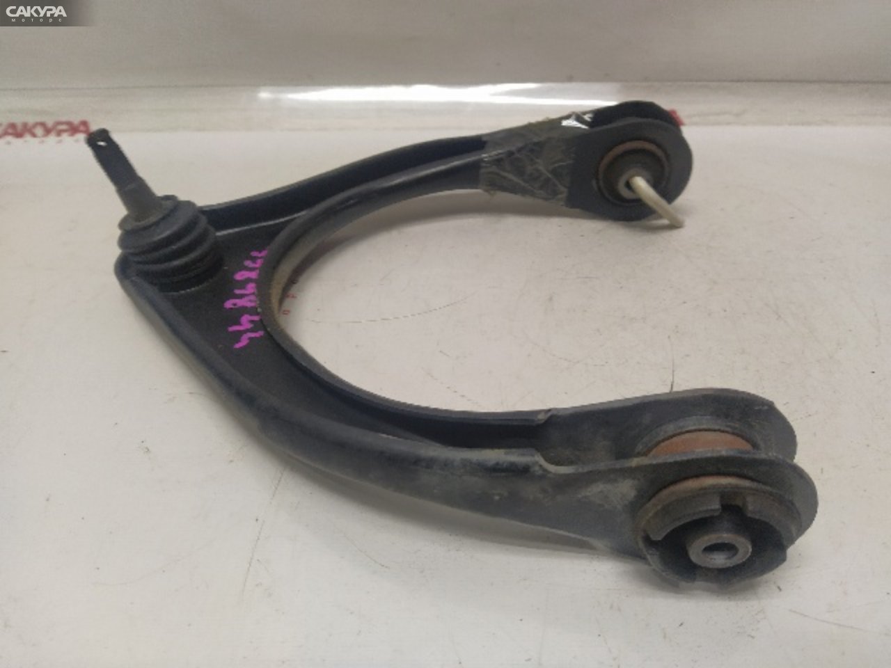 Рычаг подвески верхний передний левый Toyota Mark X GRX120 4GR-FSE: купить в Сакура Красноярск.