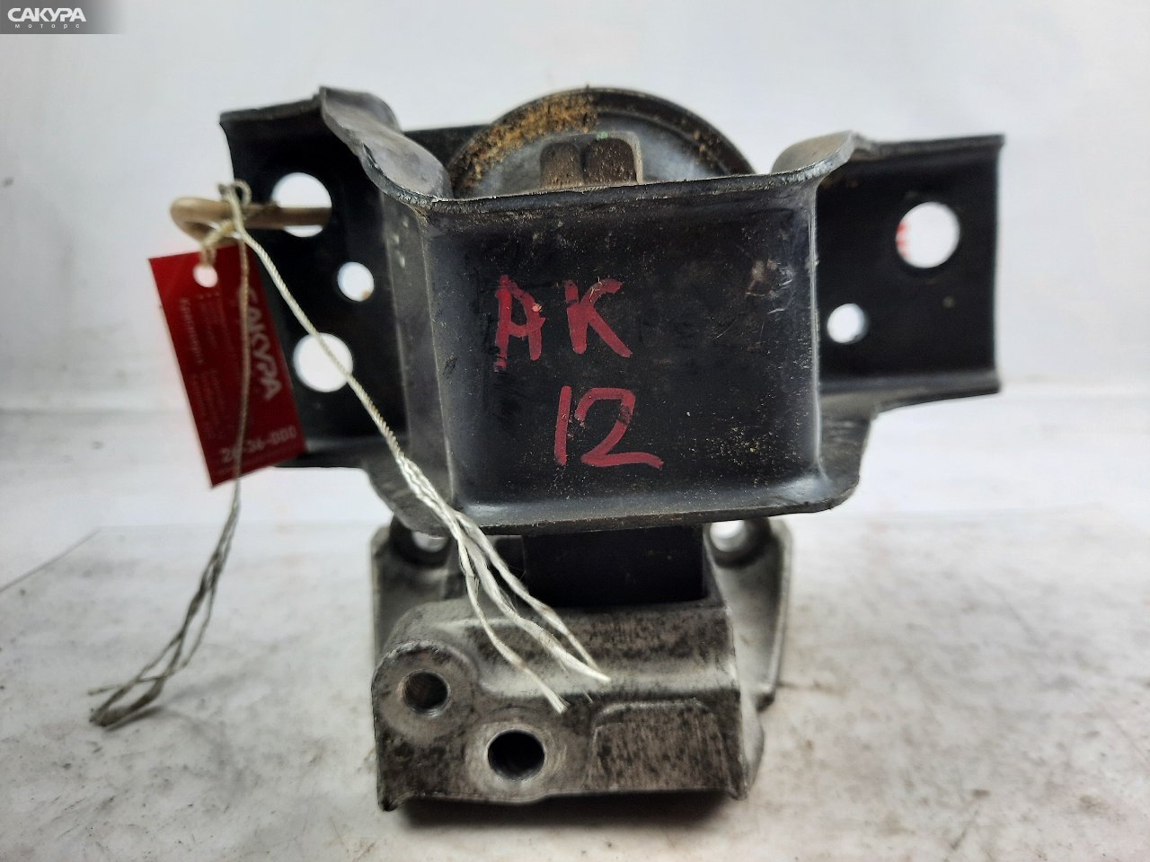 Подушка двигателя правая Nissan March AK12 CR12DE: купить в Сакура Красноярск.