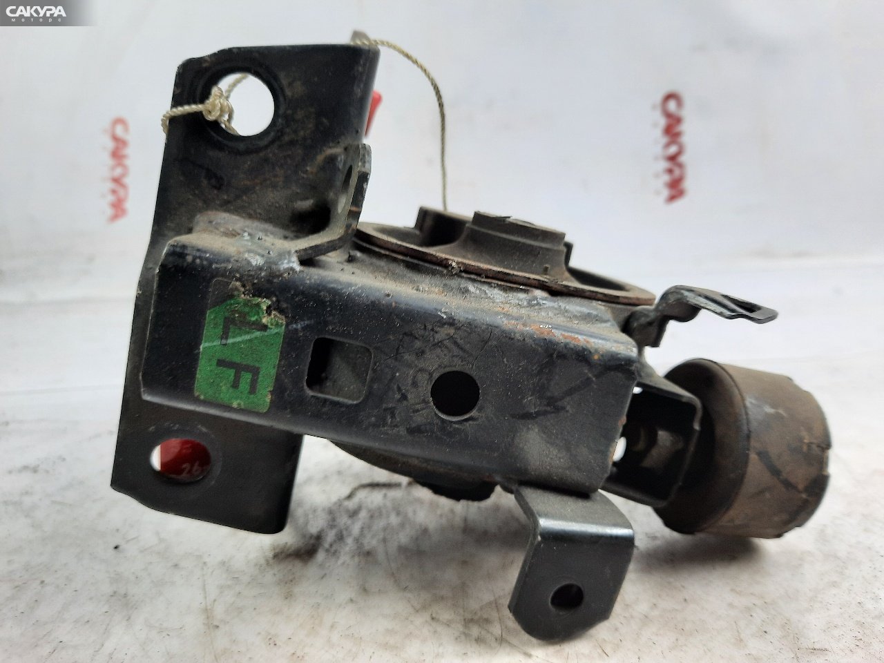 Подушка двигателя левая Toyota Corolla Fielder NZE121G 1NZ-FE: купить в Сакура Красноярск.