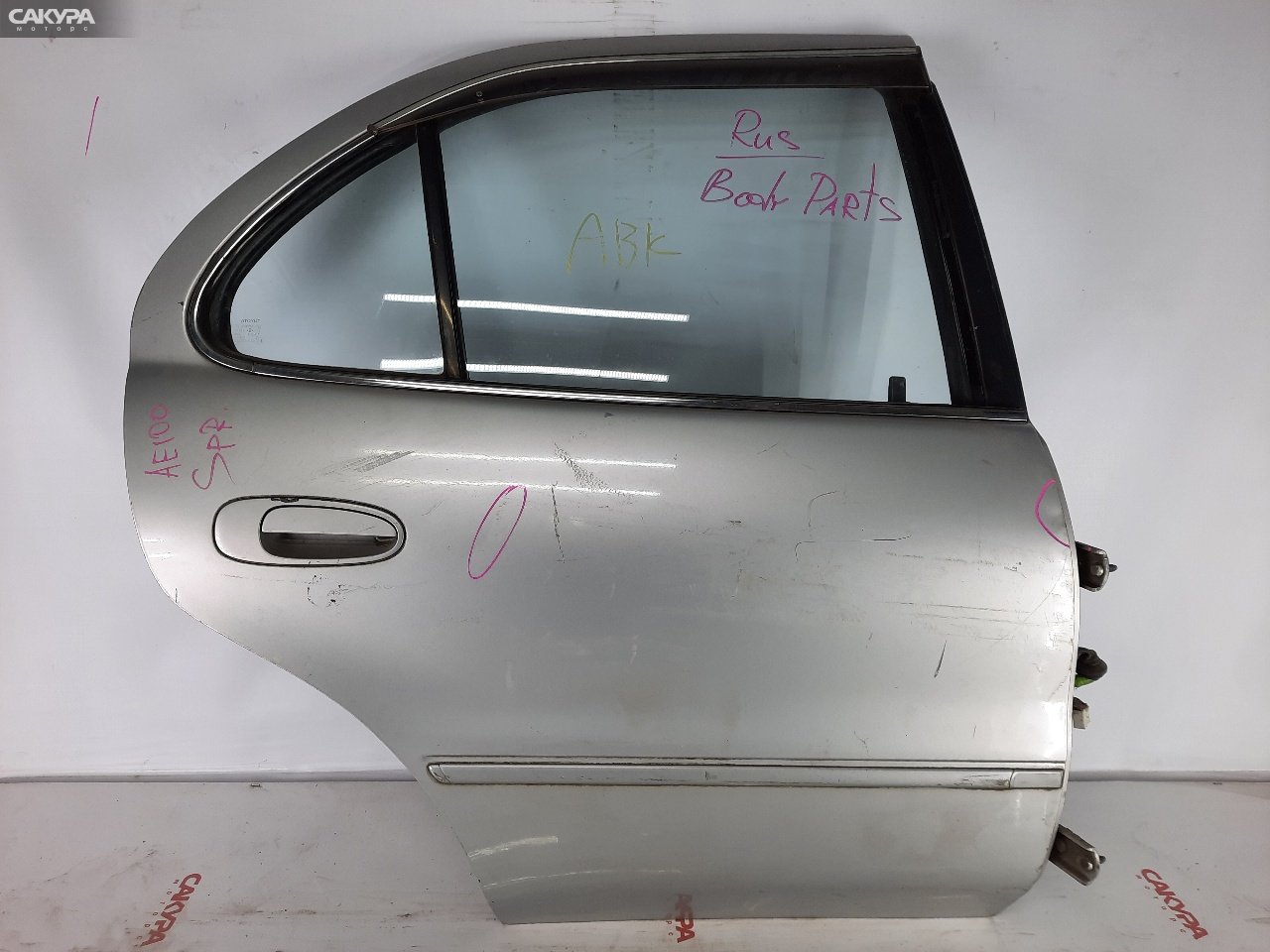 Дверь боковая задняя правая Toyota Corolla AE100 5A-FE: купить в Сакура Красноярск.
