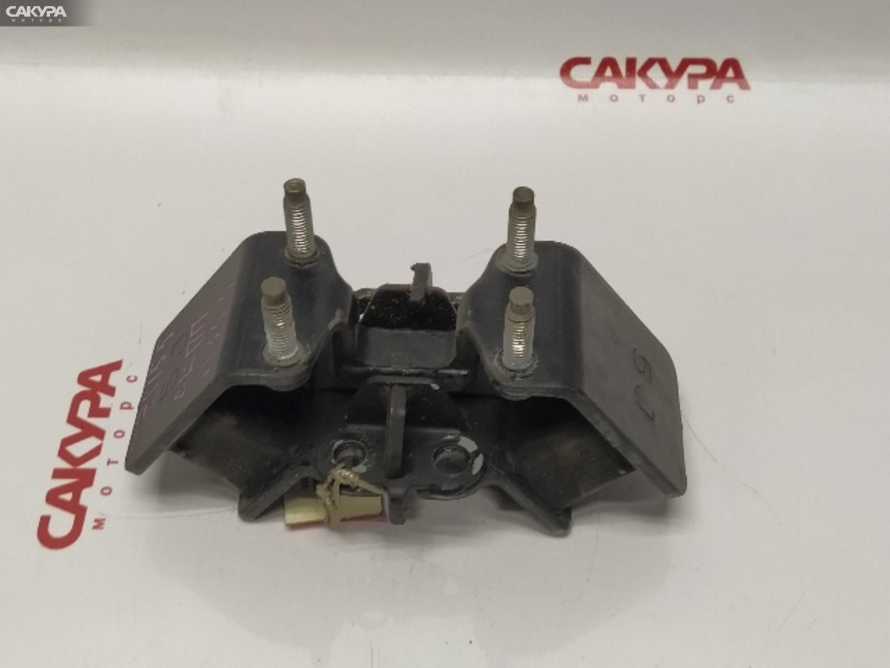 Подушка двигателя задняя Toyota Crown JZS155 2JZ-GE: купить в Сакура Красноярск.
