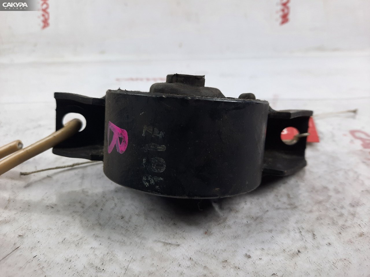 Подушка двигателя задняя Nissan Sunny FB13 GA15DS: купить в Сакура Красноярск.