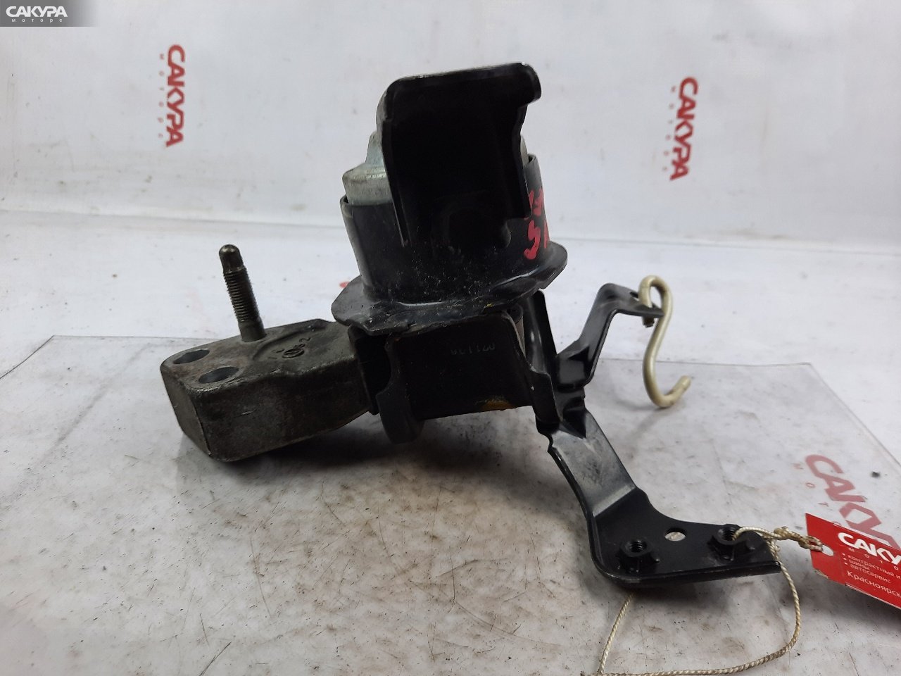 Подушка двигателя правая Toyota Corolla Axio NZE141 1NZ-FE: купить в Сакура Красноярск.