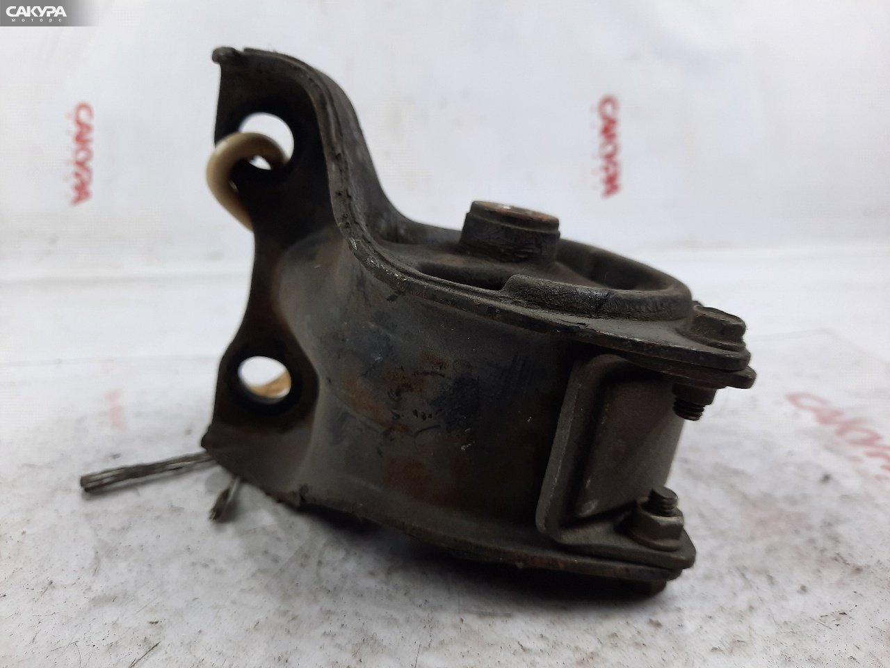 Подушка двигателя верхняя правая Honda Integra DB6 ZC: купить в Сакура Красноярск.