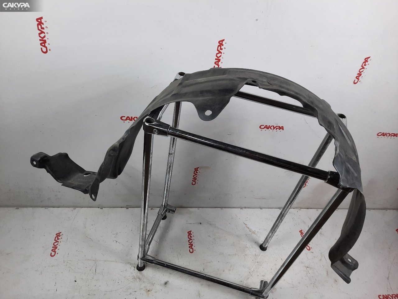 Подкрылок передний правый Nissan Sunny FB14 GA15DE: купить в Сакура Красноярск.