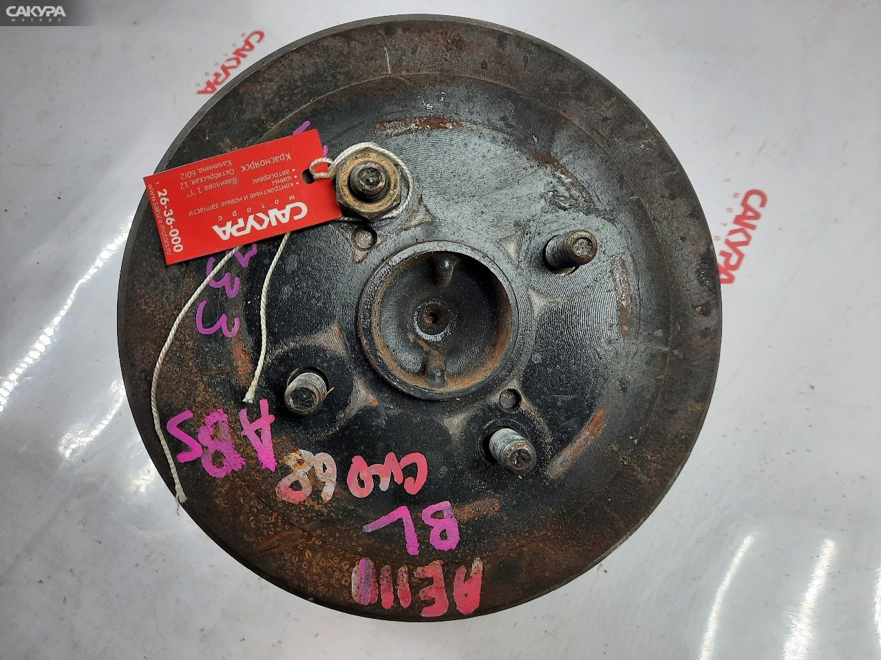 Ступица задняя левая Toyota Corolla AE111 4A-FE: купить в Сакура Красноярск.