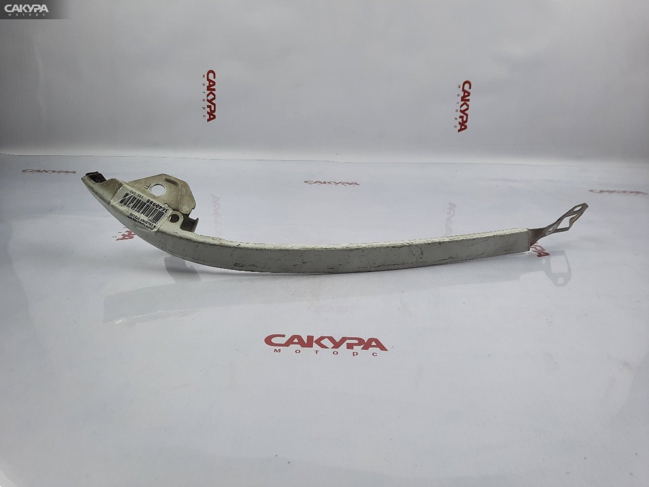 Планка под фару правая Toyota Caldina ST210G: купить в Сакура Красноярск.