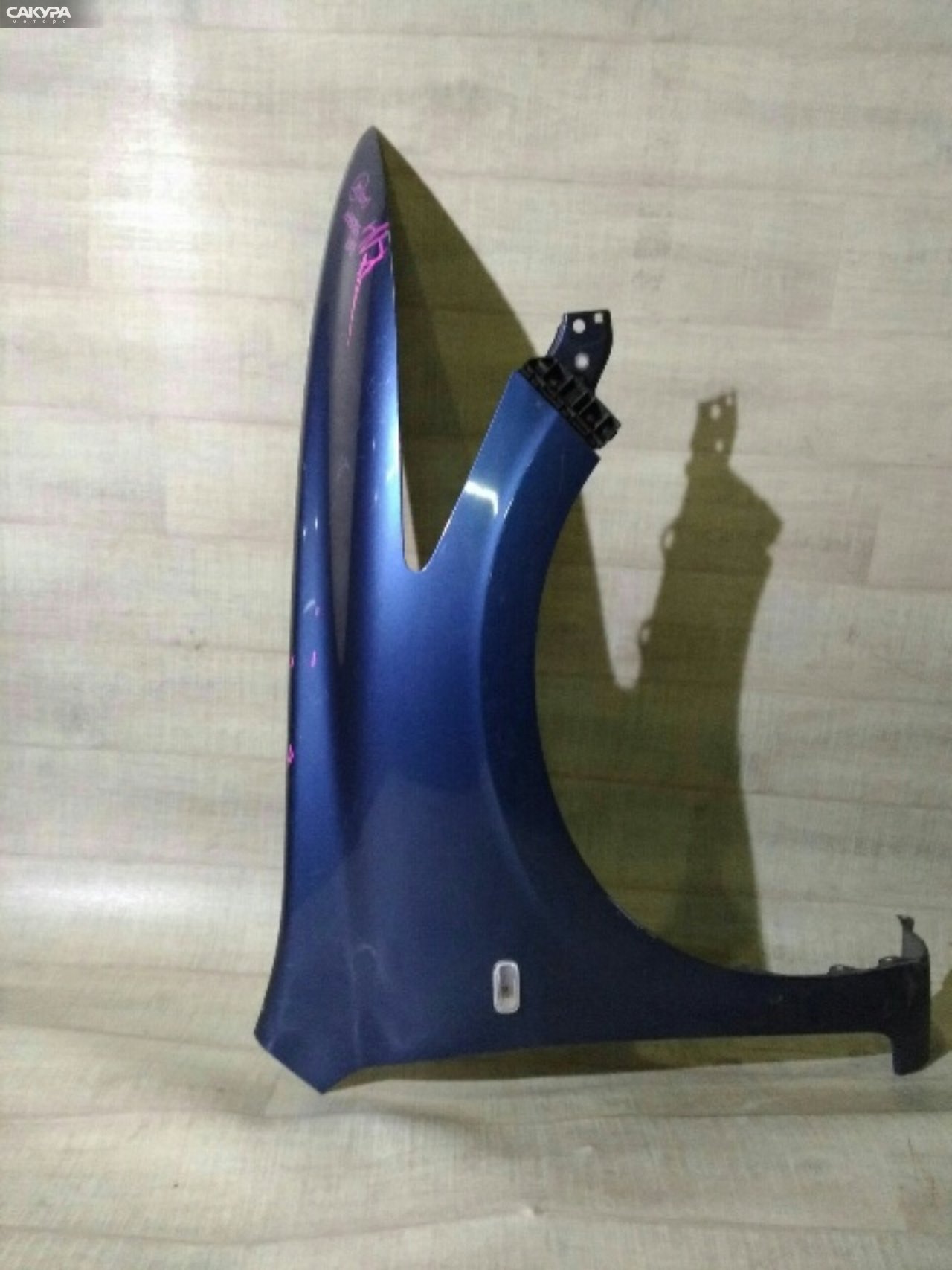 Крыло переднее правое Honda Stream RN8 R20A: купить в Сакура Красноярск.