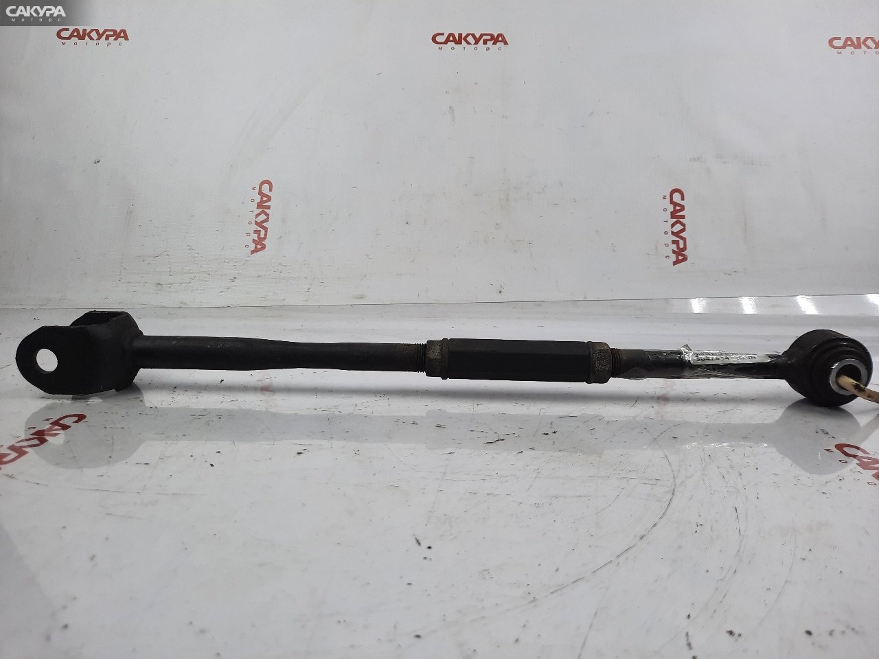 Тяга задняя Toyota Camry ACV30 2AZ-FE: купить в Сакура Красноярск.