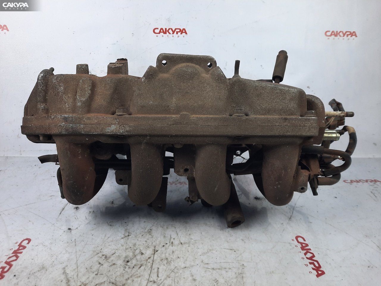 Коллектор впускной Nissan Vanette SK82TN F8: купить в Сакура Красноярск.