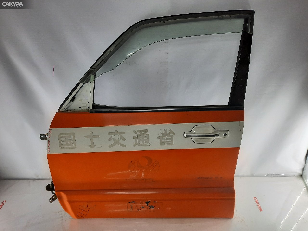 Дверь боковая передняя левая Mitsubishi Pajero V75W 6G74: купить в Сакура Красноярск.