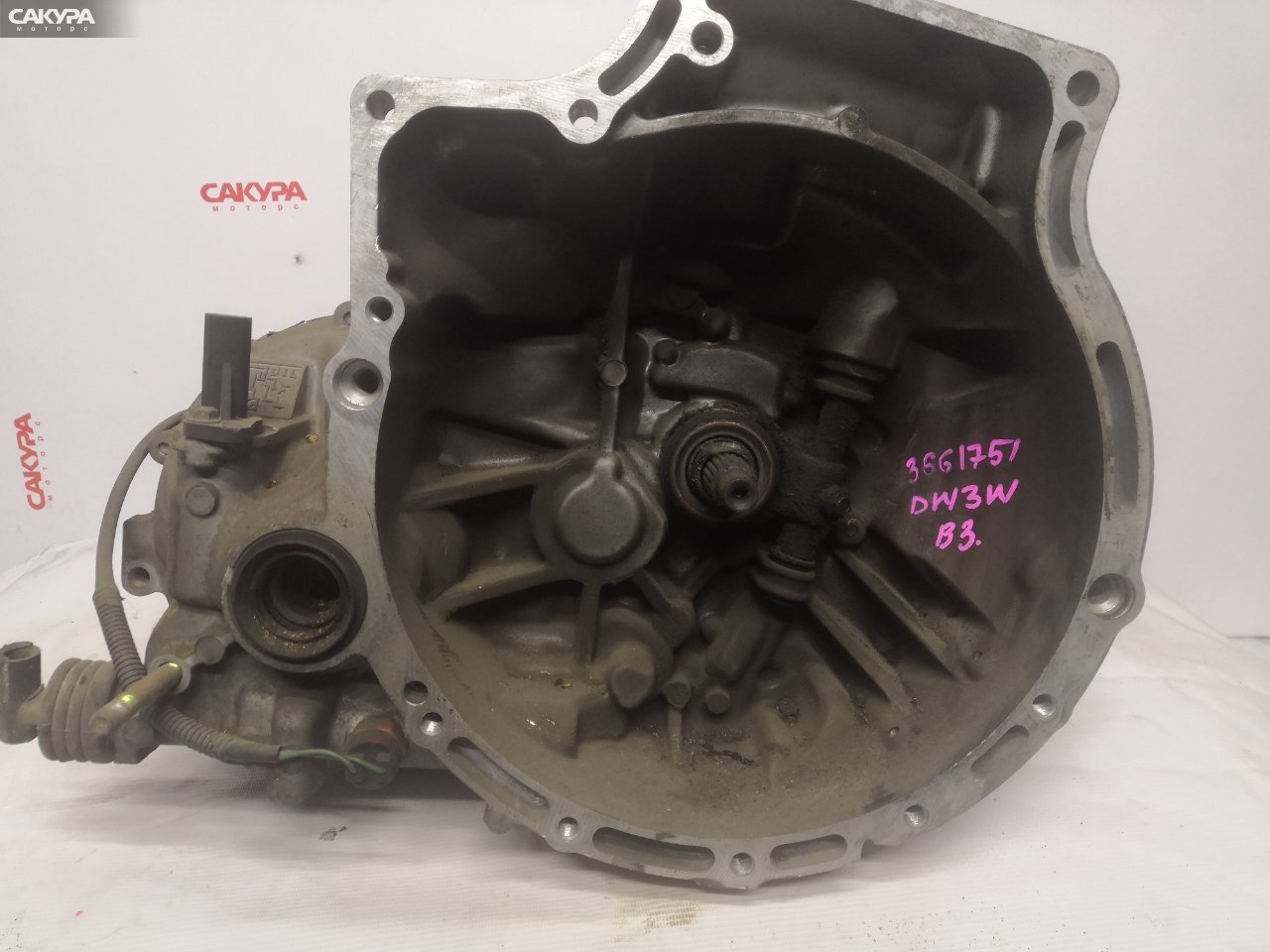 МКПП Mazda Demio DW3W B3E: купить в Сакура Красноярск.